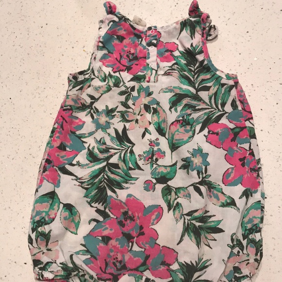 Tucker and Tate Romper - Picture 3 of 3